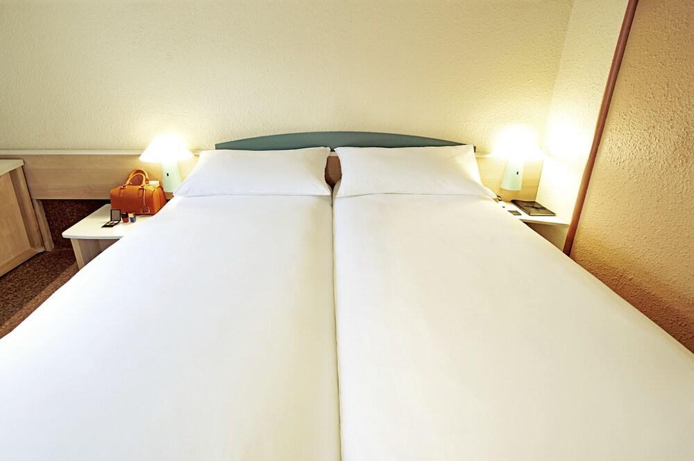 Hotel Ibis Braganca Ngoại thất bức ảnh