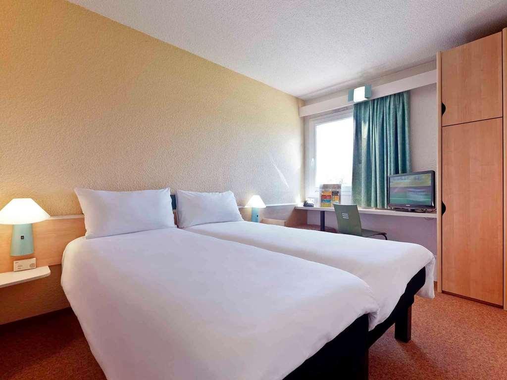 Hotel Ibis Braganca Phòng bức ảnh