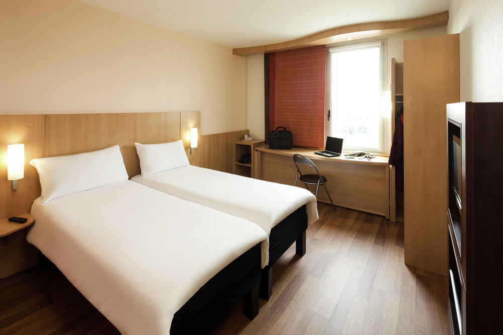 Hotel Ibis Braganca Ngoại thất bức ảnh
